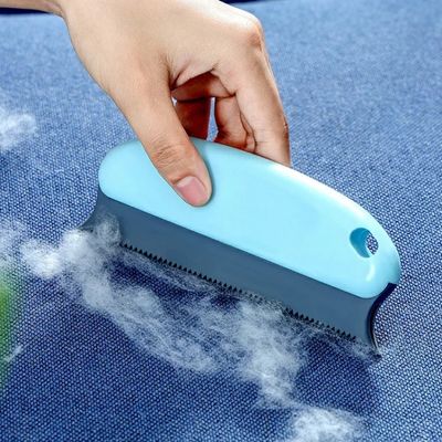 brosse-anti-poils-nettoie