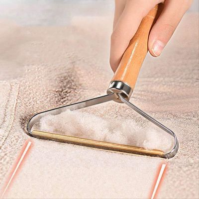 brosse-anti-poils-nettoie