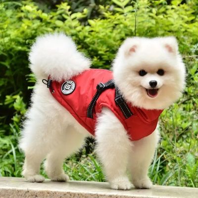 manteau pour chien avec harnais integre rouge