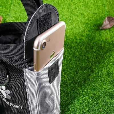 sac-a-friandises-pour-chien-cellulaire